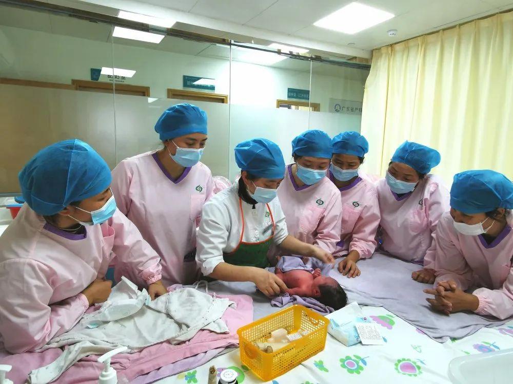 东光县妇婴监护型护送